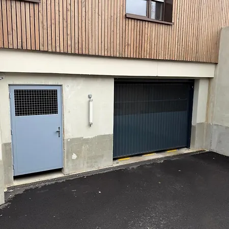 شقة New 2 With Garden & Garage, Close To Parliament ستشيلتيغهيم